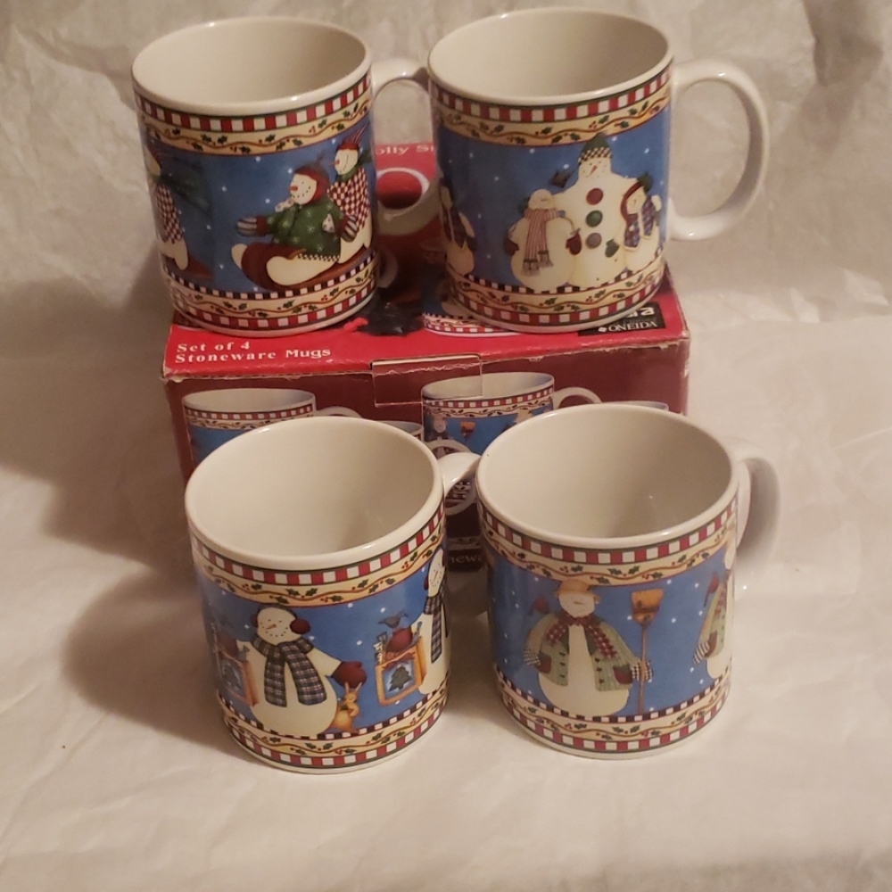 Sakura Xmas Mugs Set of Four